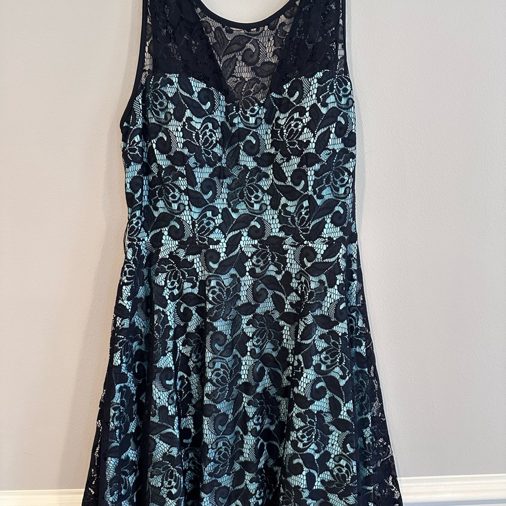 Elegant Black and Blue Lace Dress